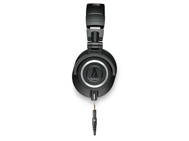 Audio-Technica ATH-M50x Professional Studio Monitor Headphones with 45 mm Drivers